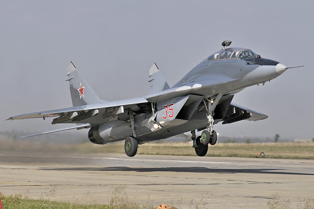Erstes MiG-29-Video vom Rand des Weltraums in HD