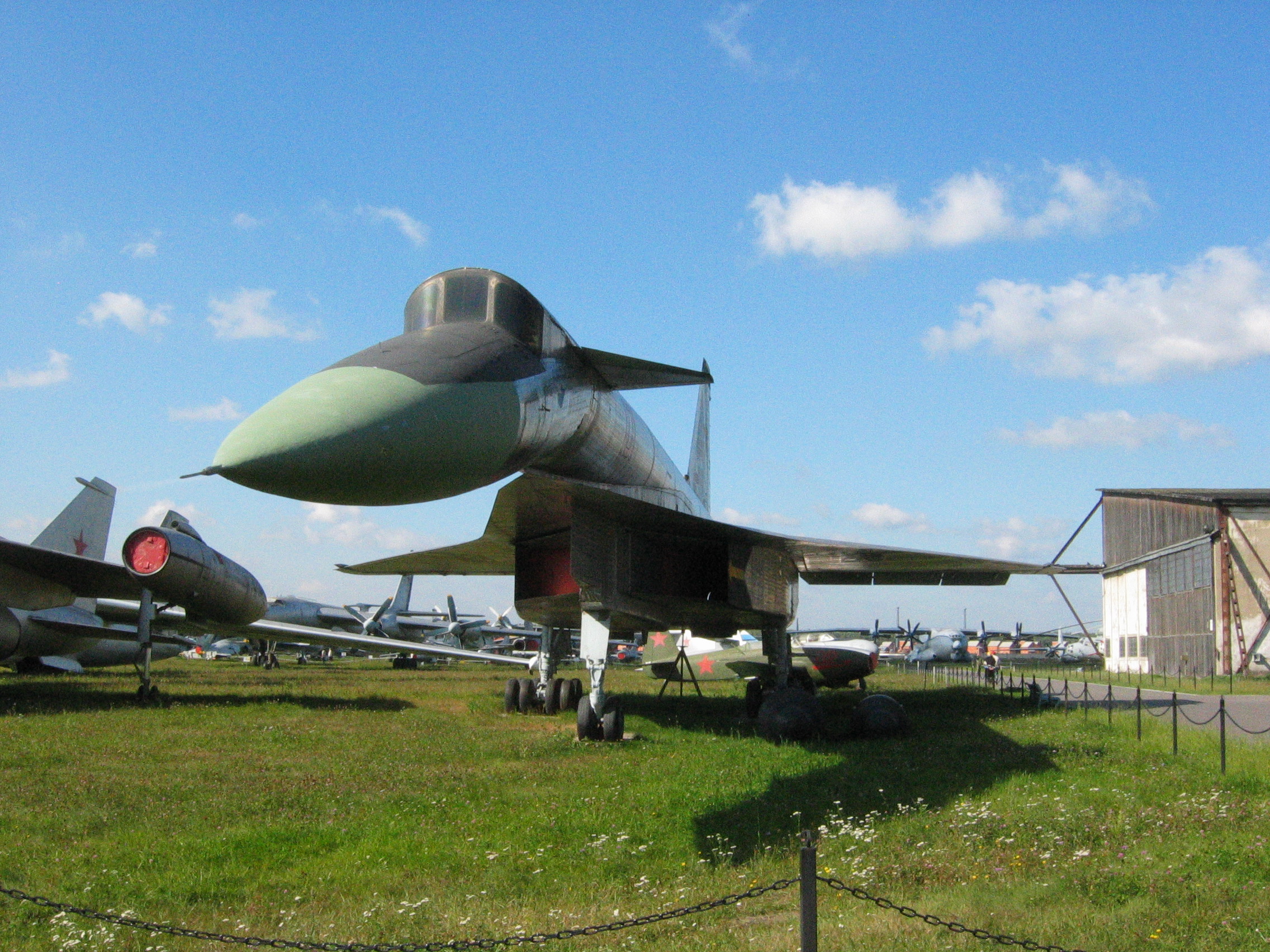 Suchoi T-4 – Die russische Walküre