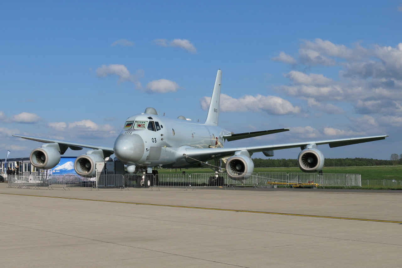 Avion de patrouille maritime Kawasaki P-1 des Forces aériennes d'autodéfense japonaises au salon aéronautique ILA de Berlin 2018