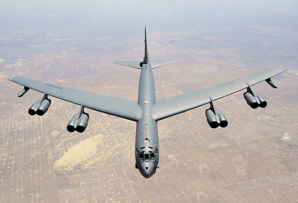 B-52 Stratofortress transportant des munitions JDAM au-dessus de l'Iran