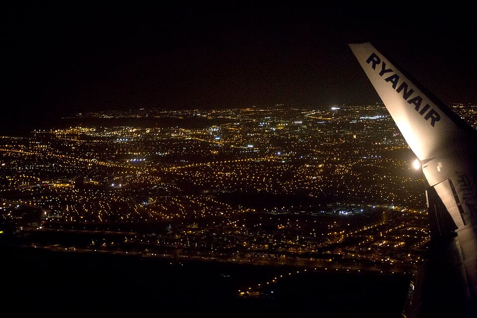 Red, Green, White, Flash: What Every Light on a Plane Means