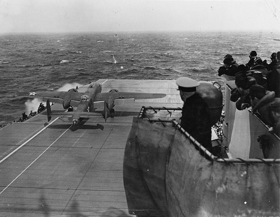 doolittle-raid-b25-uss-hornet Raid de Doolittle B-25 USS Hornet