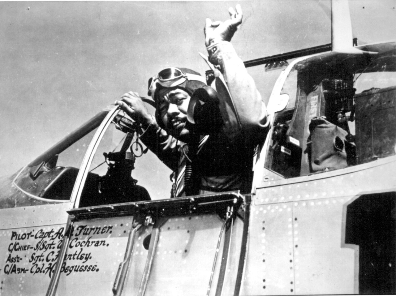 Tuskegee Airmen of the 332nd Fighter Group — the Red Tails — WWII