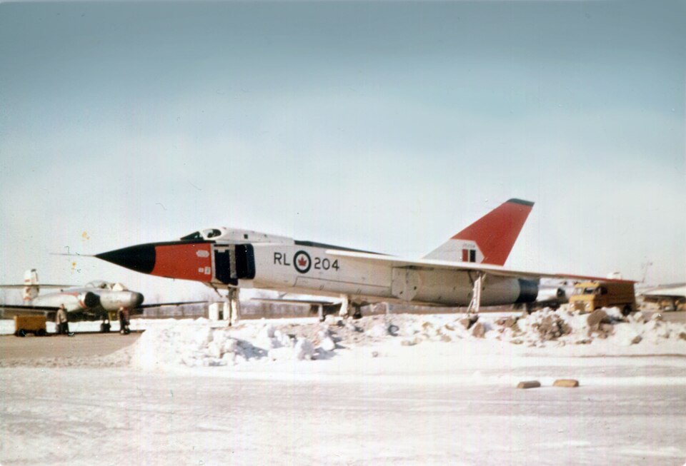 Avro CF-105 Arrow RL-202 in flight during testing