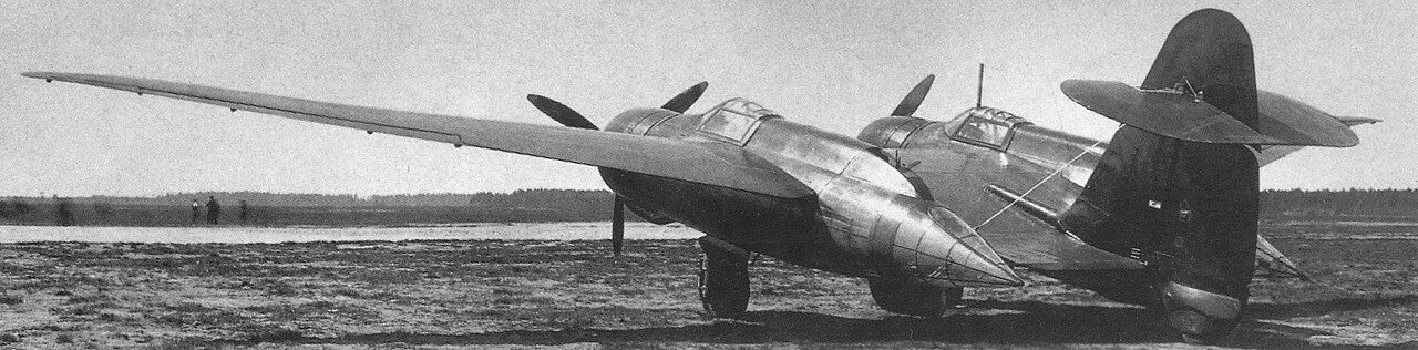Belyayev-DB-LK-Doppelrumpf-Soviet-Bomber Belyajew DB-LK Sowjetischer Doppelrumpfbomber