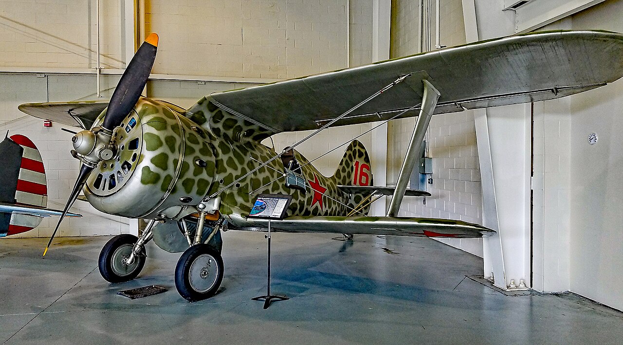 polikarpov-i-153-soviet-fighter Polikarpov I 153 Soviet Fighter