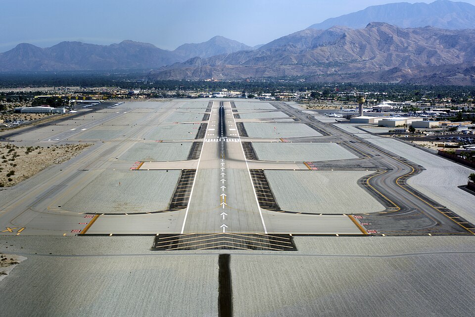 runway-markings-airport-overview Runway Markings Airport Overview