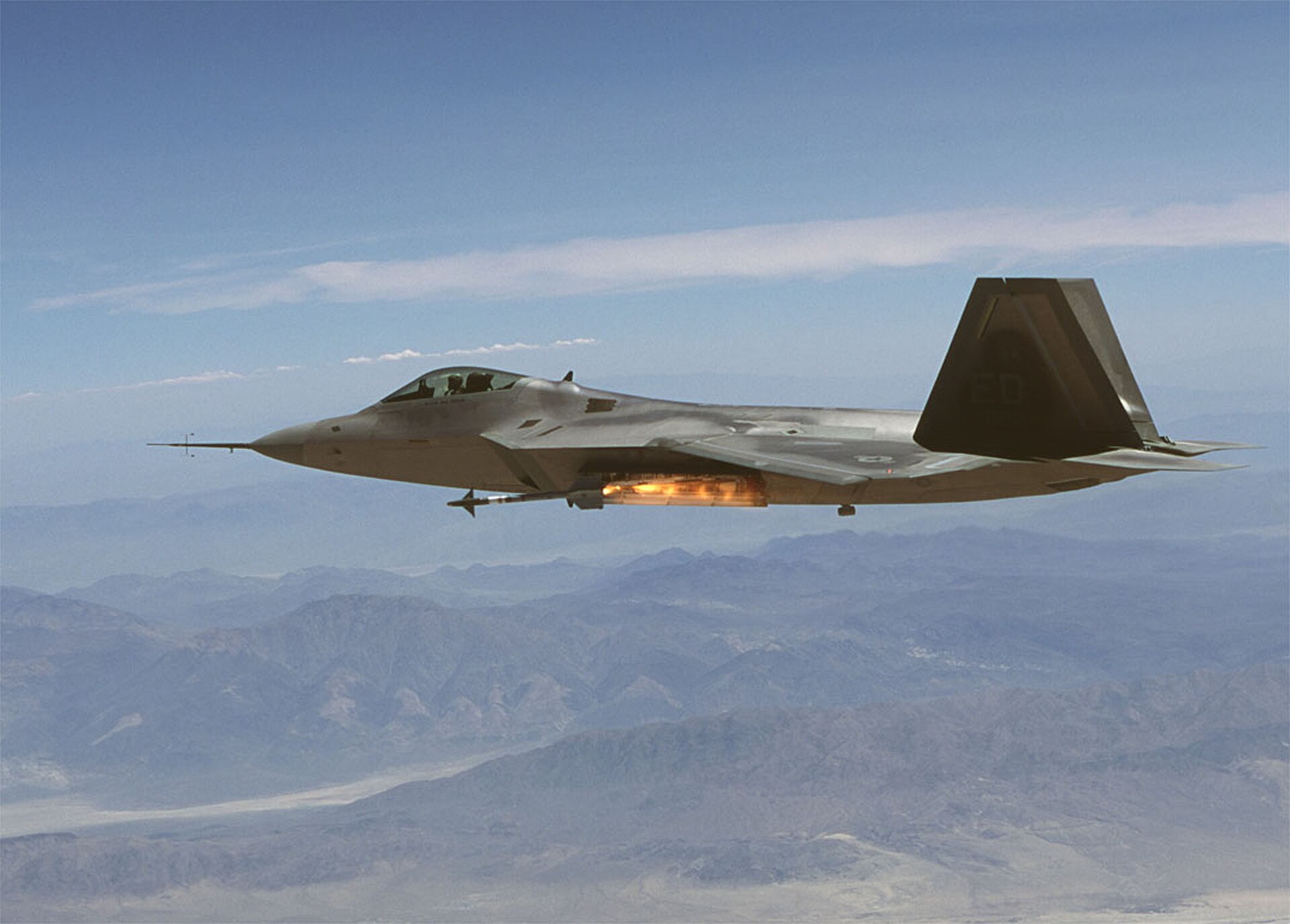 An F-22 firing an AIM-9 Sidewinder missile