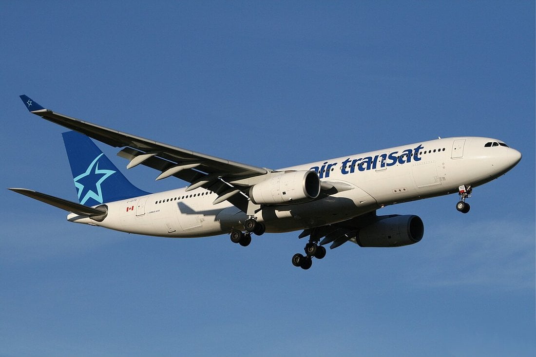 Air Transat Airbus A330 C-GITS, der Azores Glider, im kurzen Endanflug