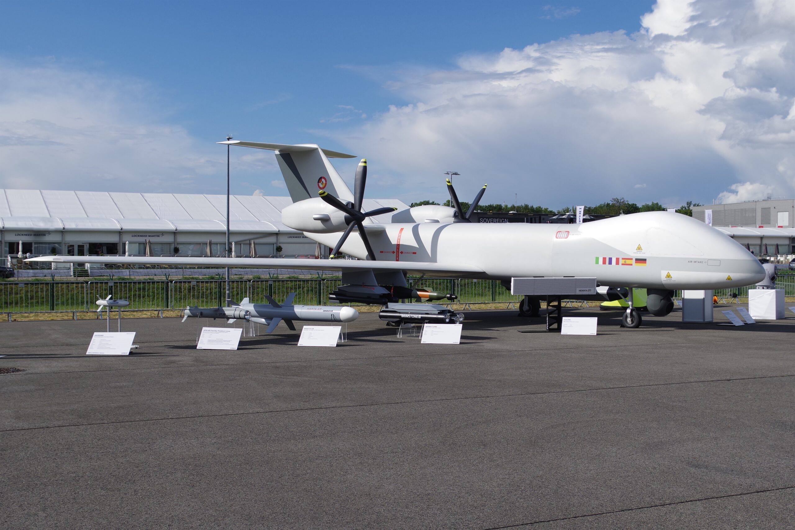Maquette de l'Airbus Eurodrone Maquette de l'Airbus Eurodrone