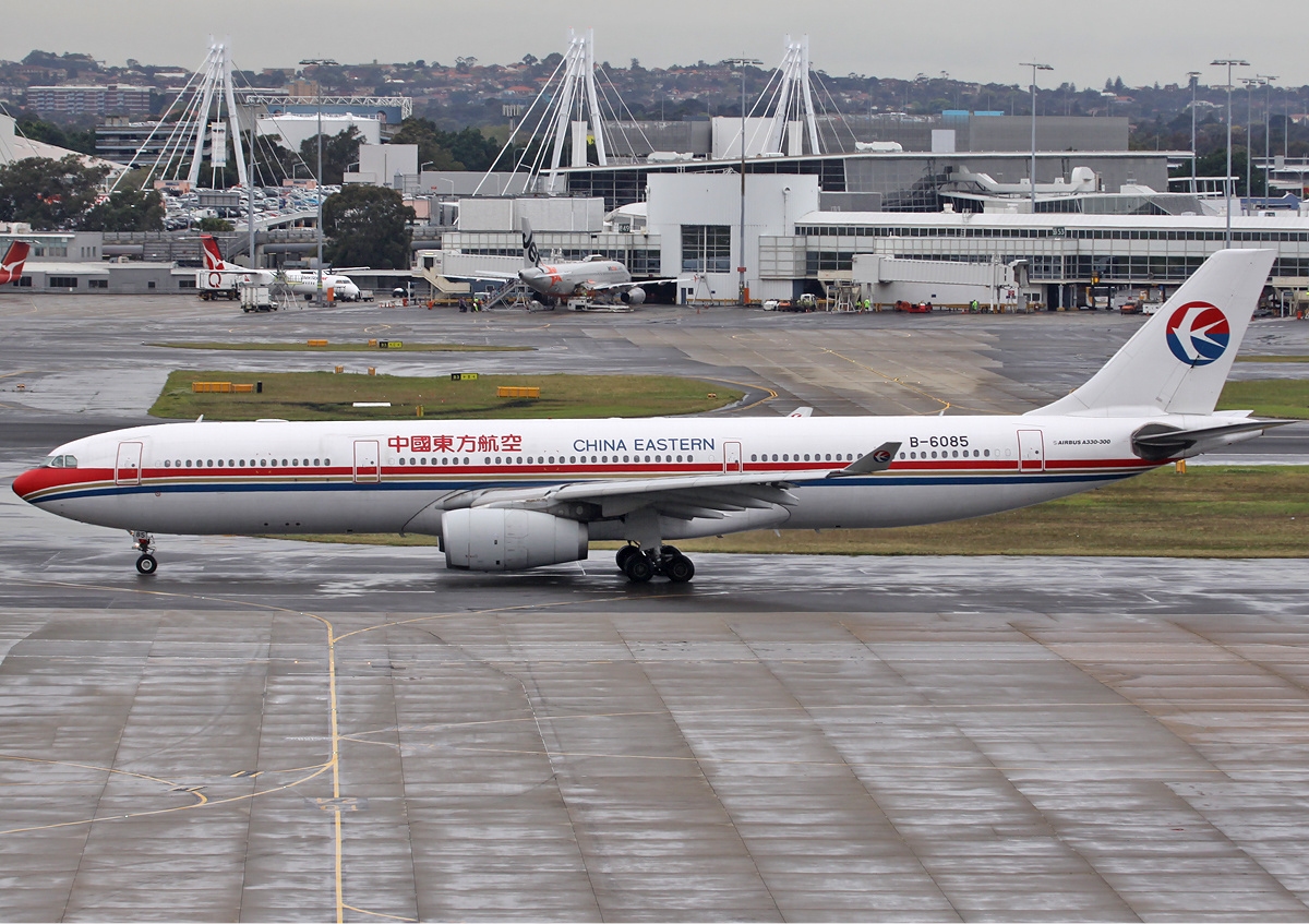 Airbus A330-300 de China Eastern Airlines à l'aéroport de Sydney