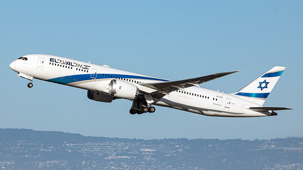 El Al Boeing 787-9 at San Francisco An El Al Boeing 787-9 Dreamliner at San Francisco International Airport