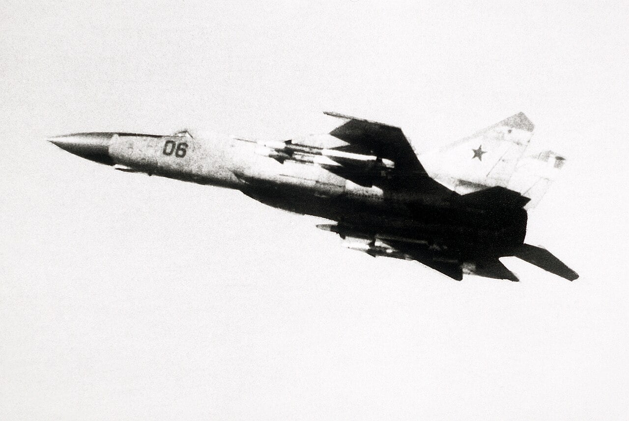 Un intercettore sovietico MiG-25 Foxbat