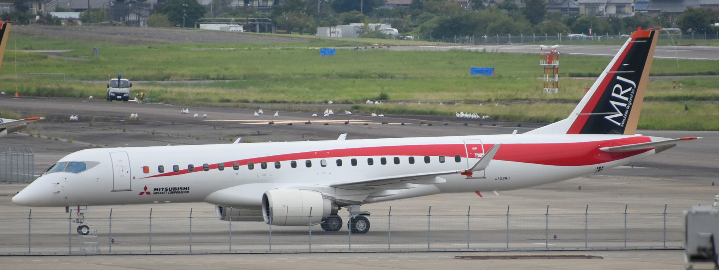 Mitsubishi MRJ JA22MJ in volo