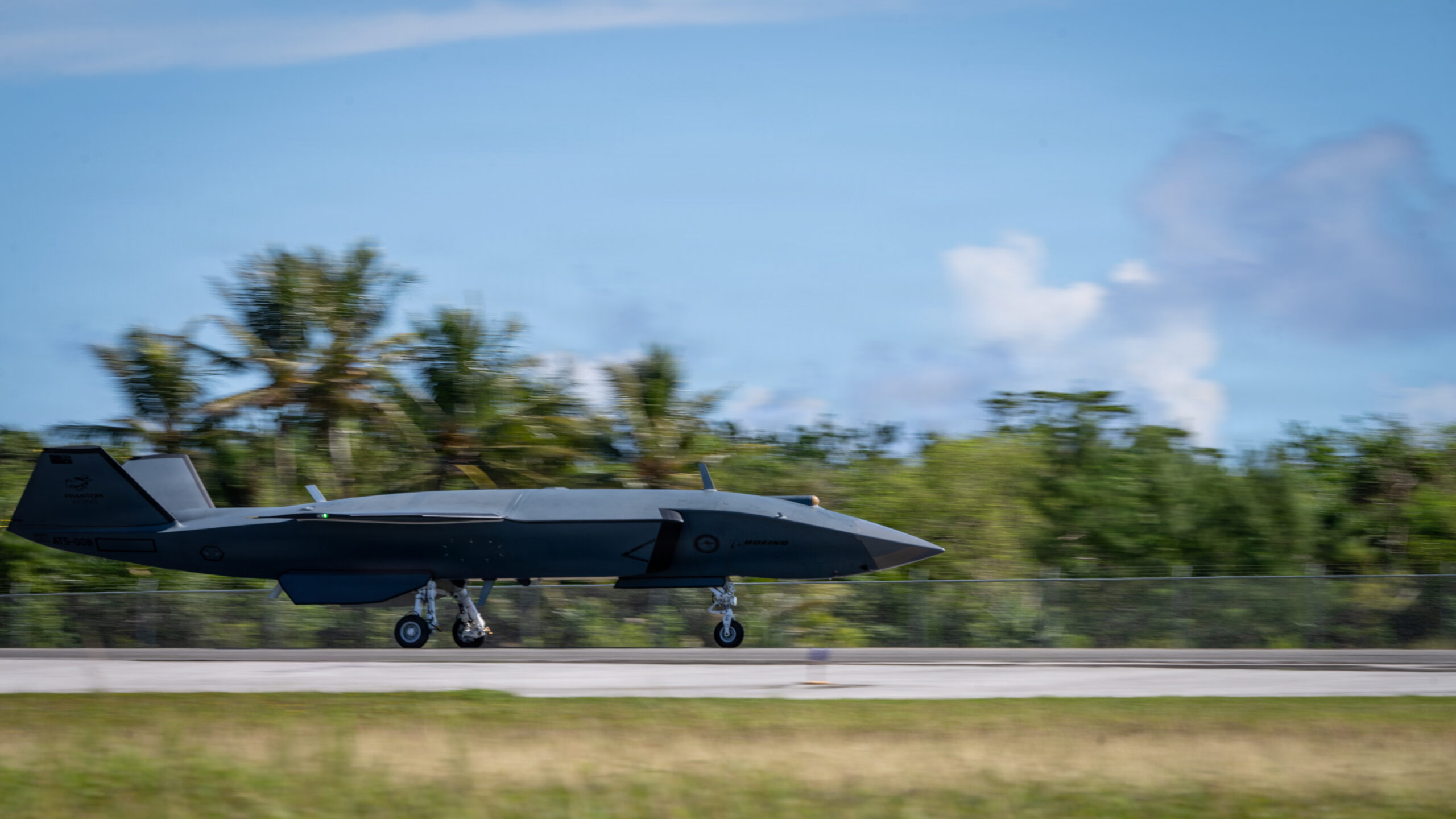 MQ-28 Ghost Bat Valiant Shield 2026 Taxi