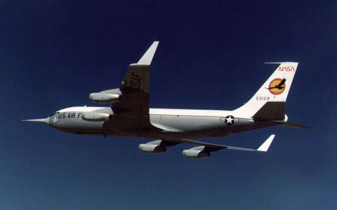 The Bent Wingtips That Save Billions in Fuel