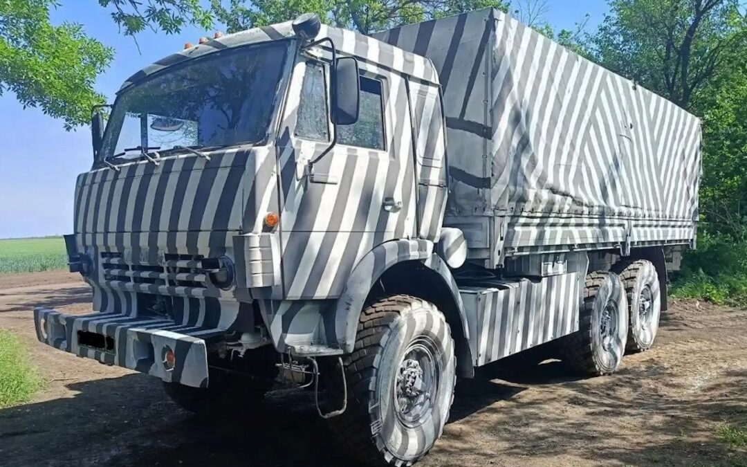 Russia Paints Its Trucks Like Zebras to Beat AI Drones