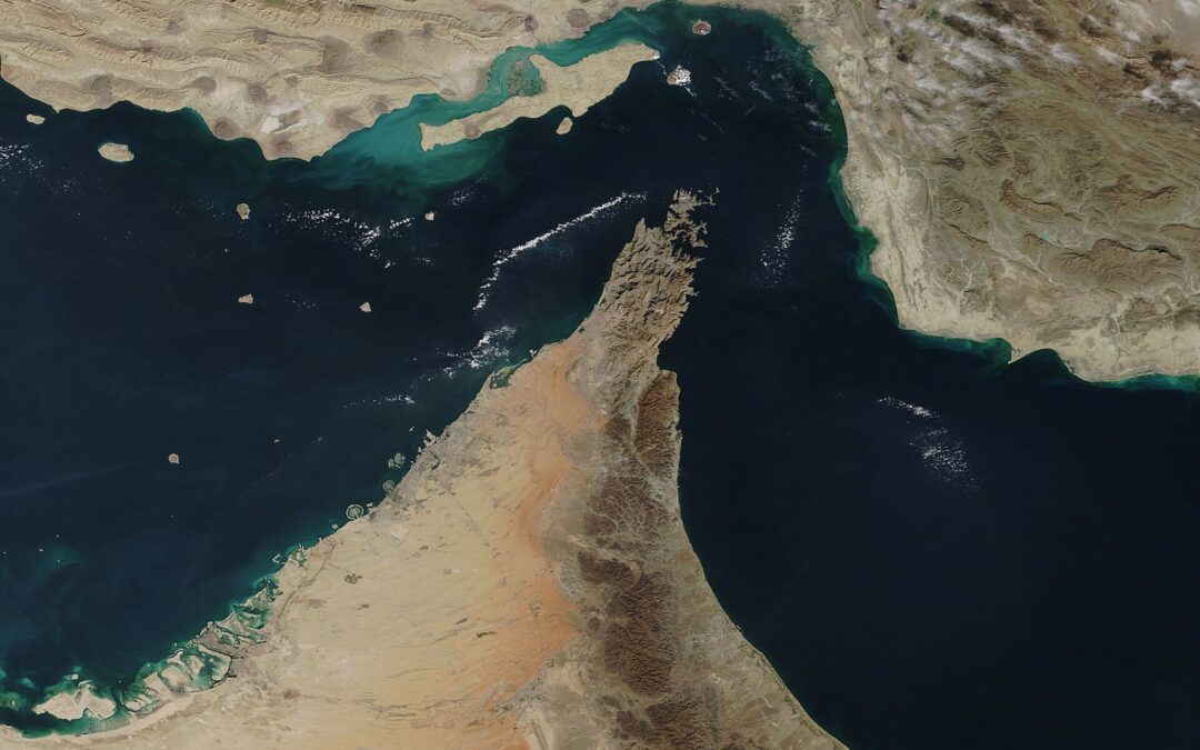 L'Iran contrattacca: le Guardie Rivoluzionarie colpiscono le basi statunitensi nel Golfo.