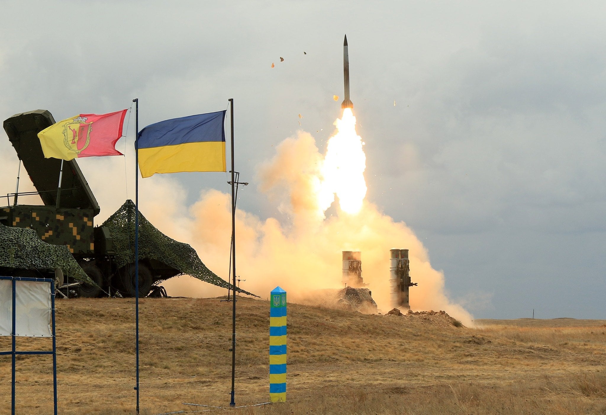 Surface to Air Missile System S-300 Launch HQ-9