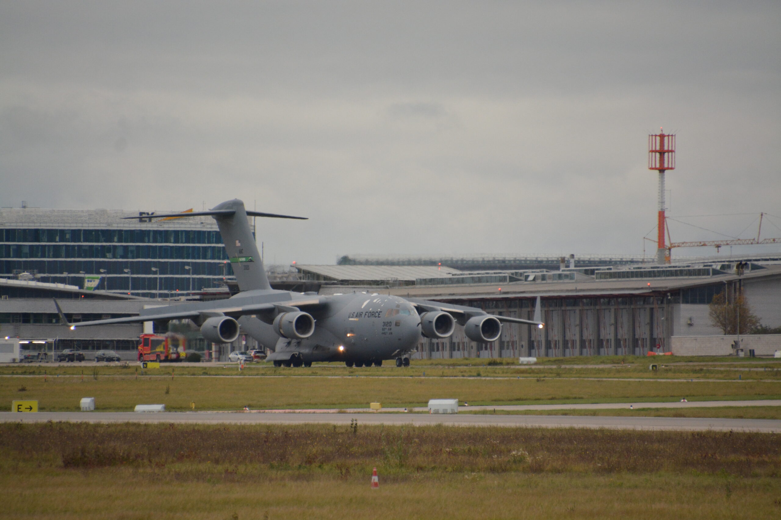 Un C-17 Globemaster III de l'USAF en vol