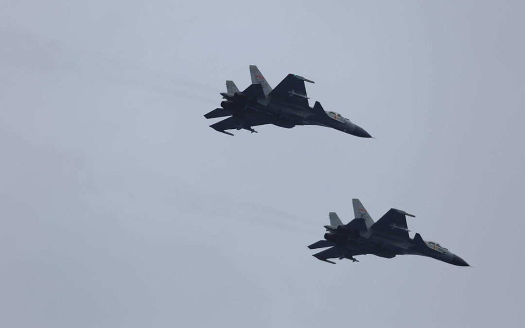 China drillt Deckbesatzung für seinen neuesten Flugzeugträger