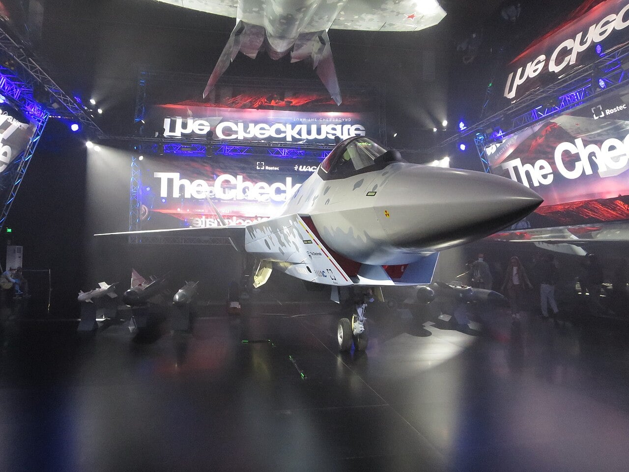 IN EVIDENZA-su-75-checkmate-mockup-dubai