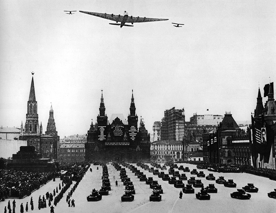 Tupolev ANT-20 Maxim Gorki