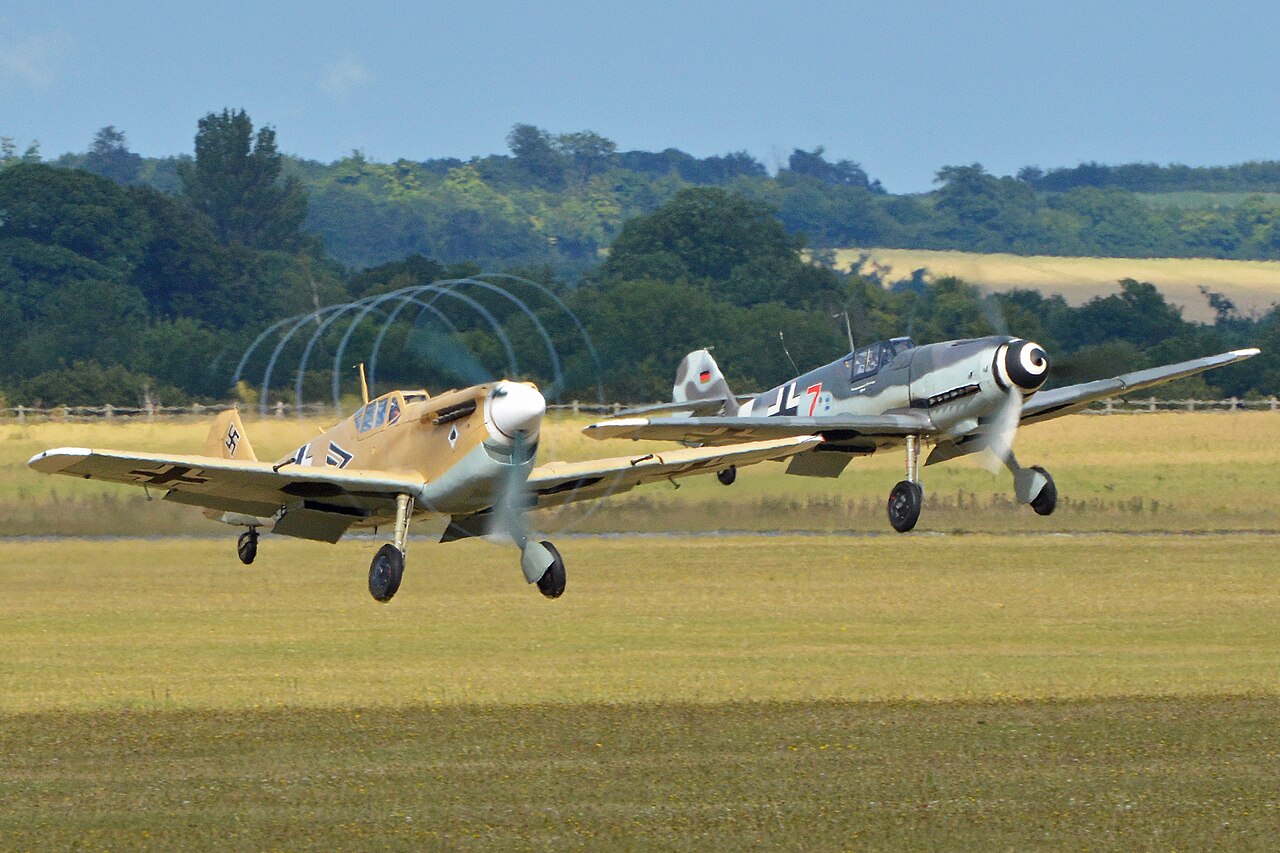 Caccia Messerschmitt Bf 109 con le scritte della Luftwaffe, del tipo volò von Werra