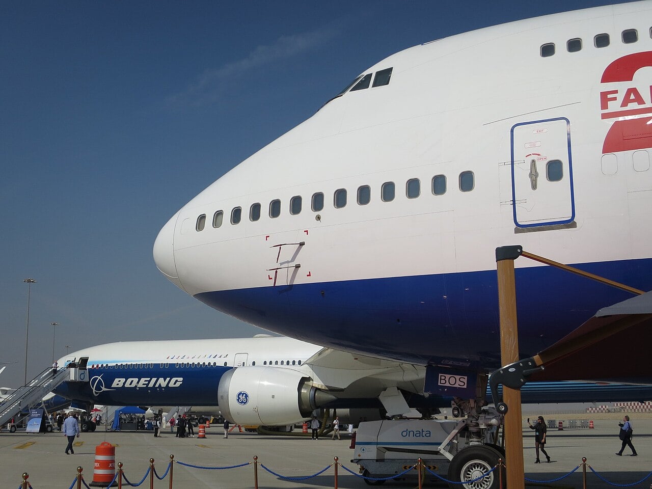 Boeing 777-9 in Boeing house colours at the Dubai Airshow 2025