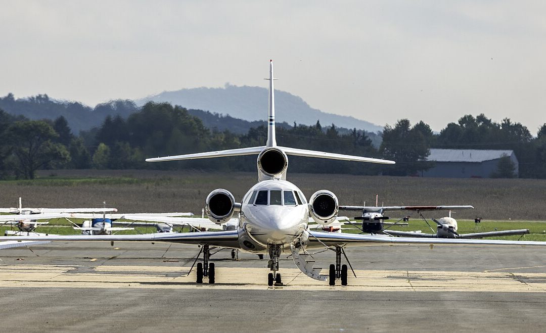 Un Falcon 50 sceglie il posto peggiore in cui rimanere bloccato