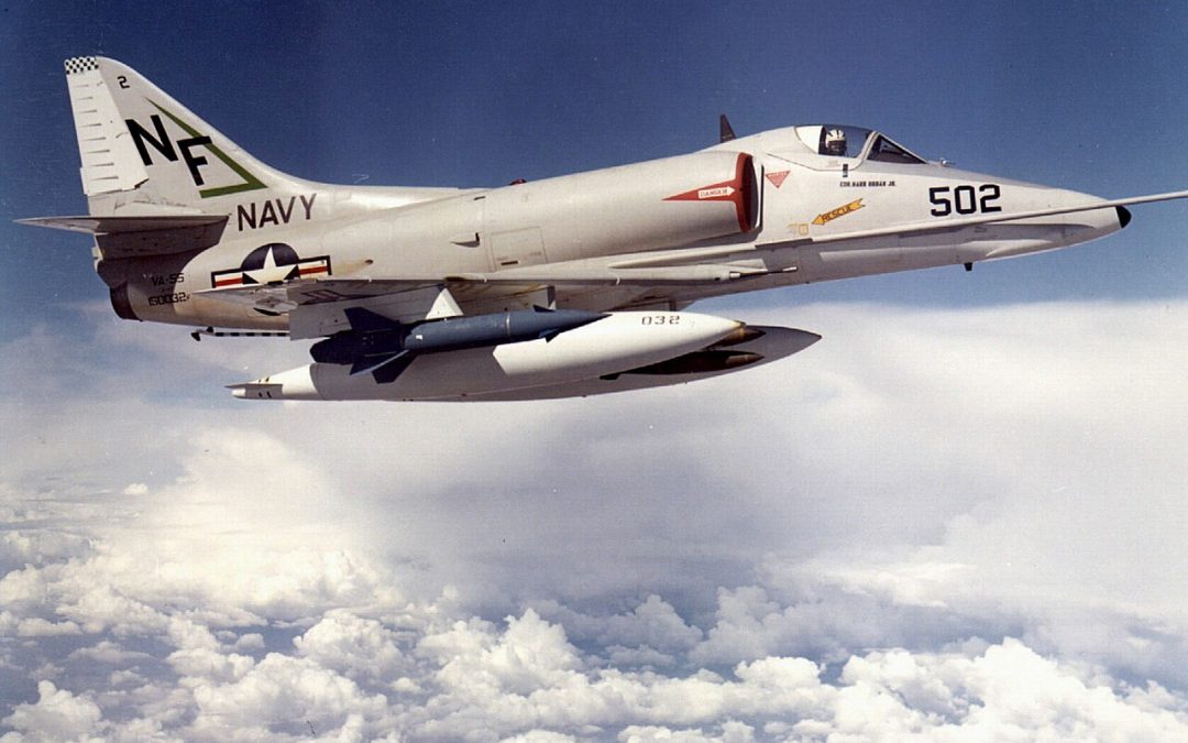 Der A-4 Skyhawk: Heinemanns Rennwagen, der einfach nicht in Rente gehen wollte