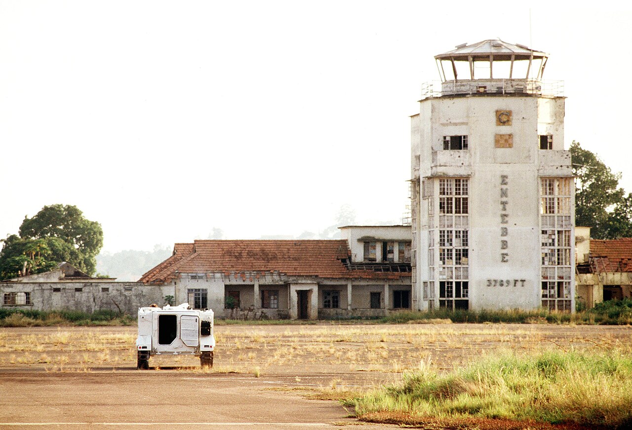 La antigua terminal del aeropuerto de Entebbe