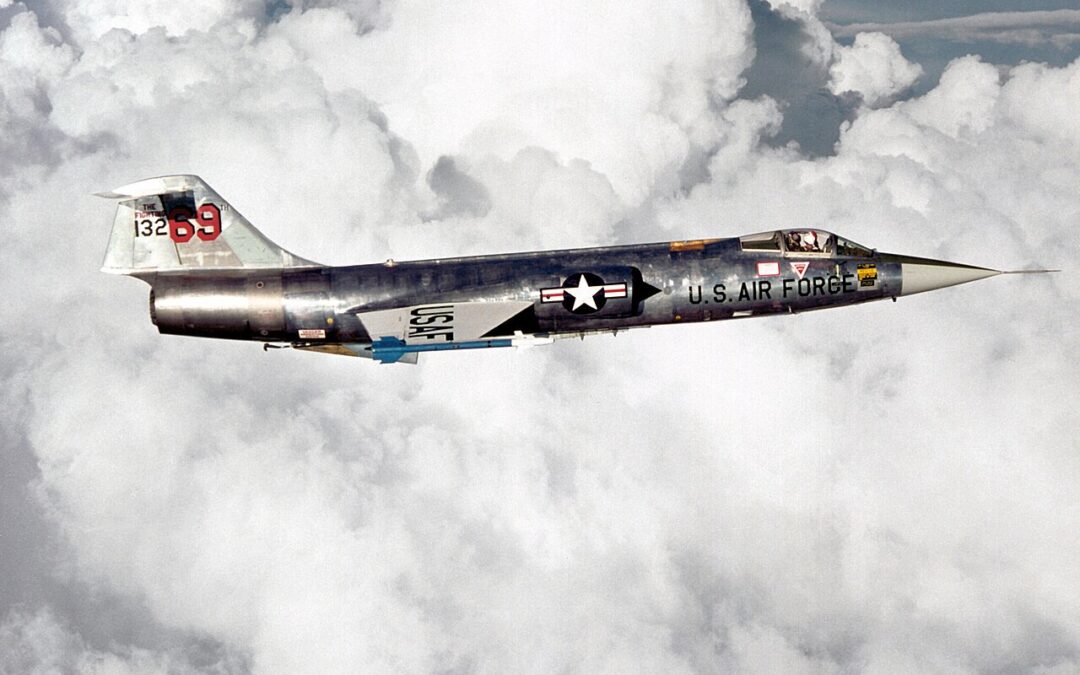 Der F-104 Starfighter: Wie Deutschland aus einem Meisterwerk einen Witwenmacher machte