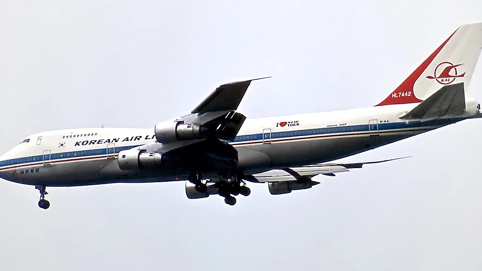 f-p15-kal007-hl7442-featured Korean Air Lines Boeing 747 HL7442, the aircraft lost as Flight 007
