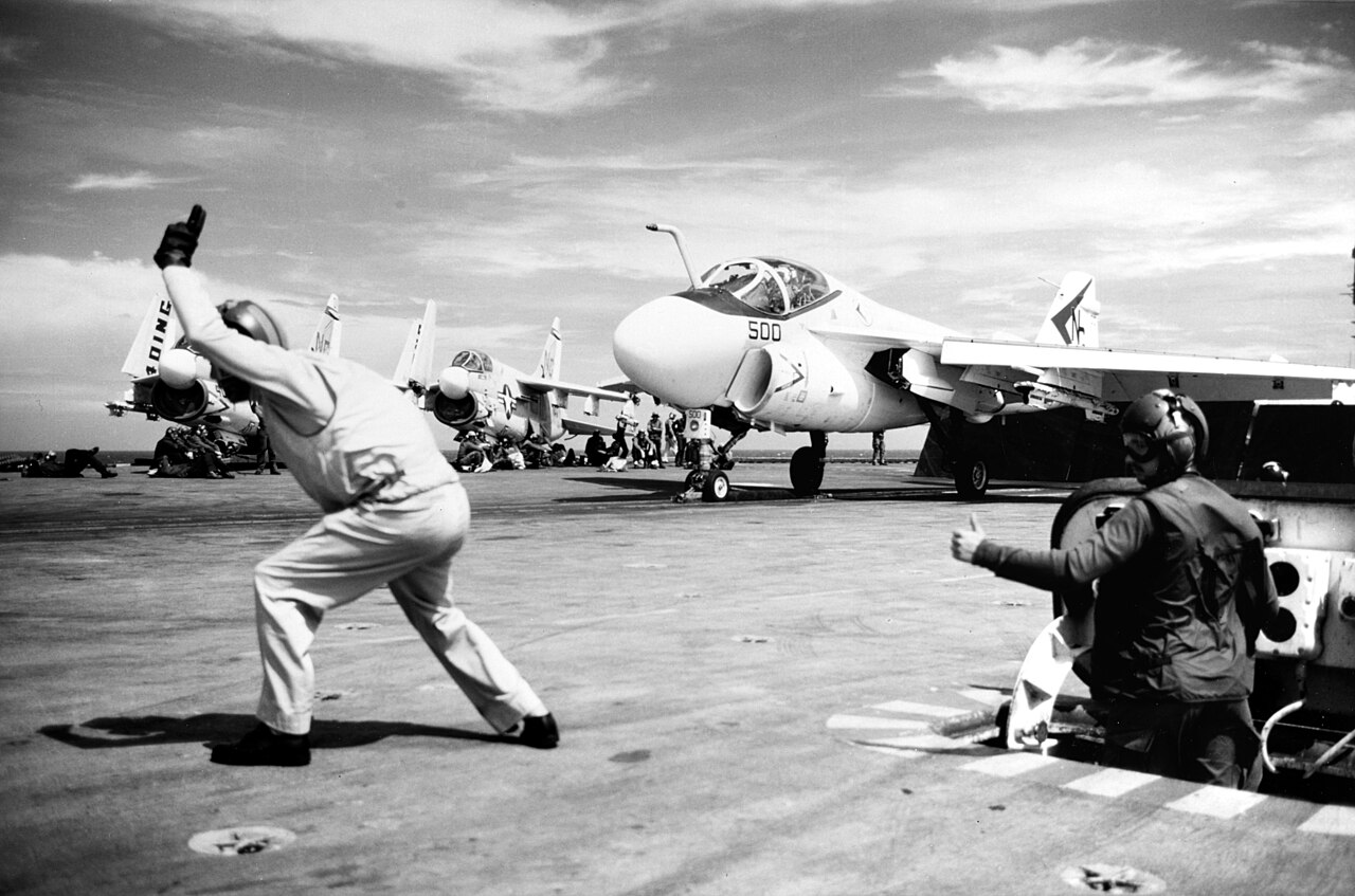 Un A-6 Intruder de la Armada de los Estados Unidos