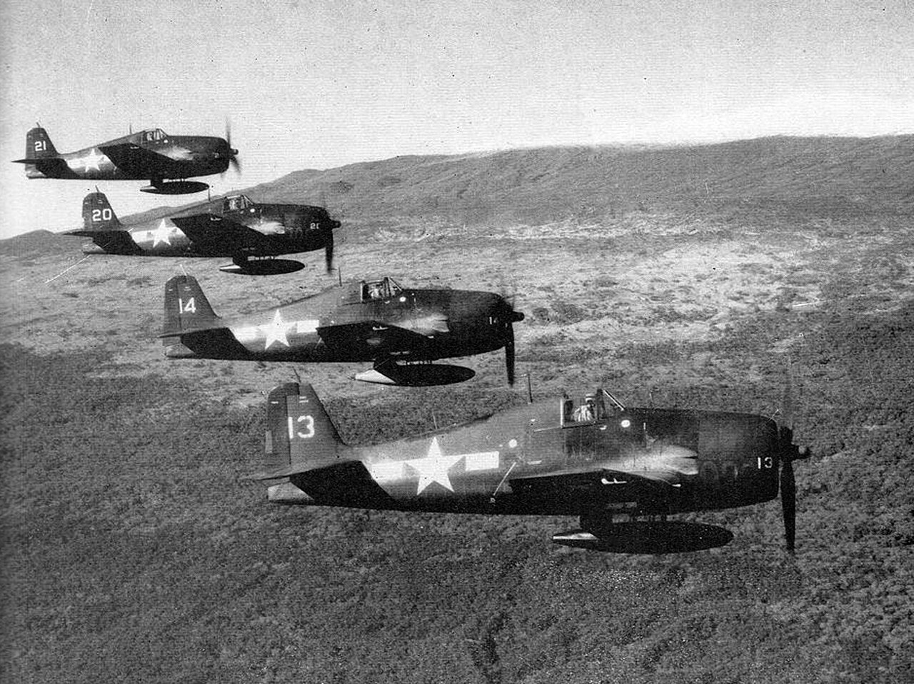 Aviones F6 Hellcat del escuadrón VF-6 en formación, 1945.