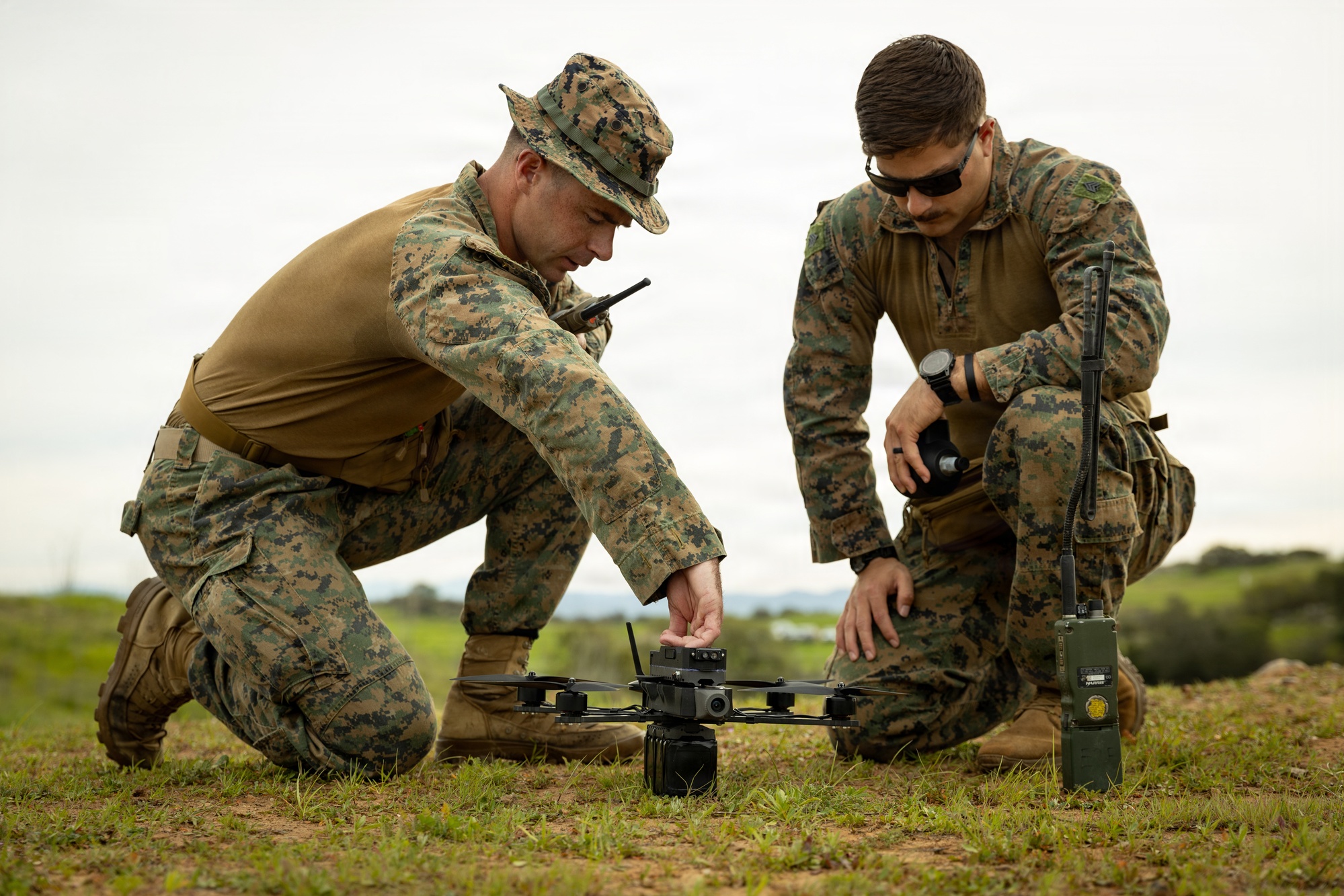 US Marines prepare an FPV drone at Camp Pendleton
