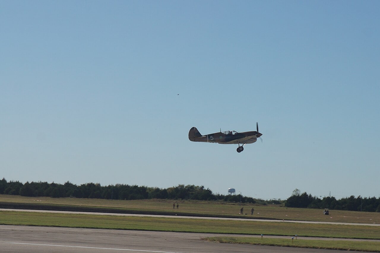 p-40-warhawk