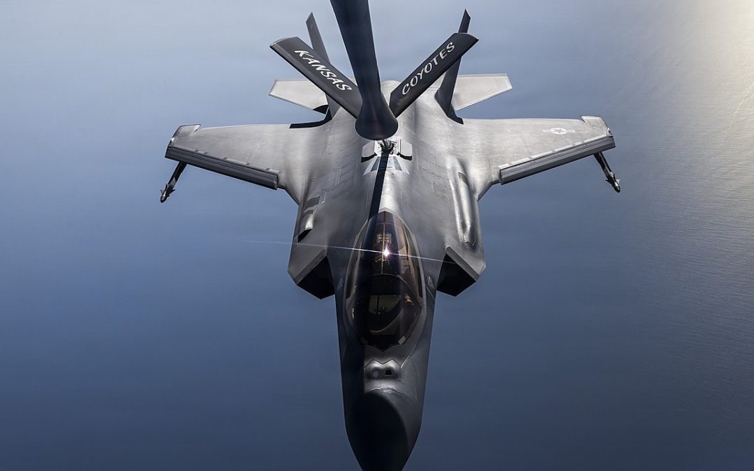 Il CENTCOM colpisce 80 obiettivi in un'offensiva notturna contro l'Iran.