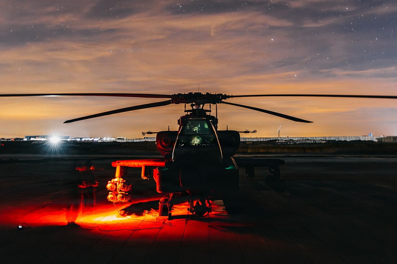 A U.S. Army AH-64 Apache attack helicopter