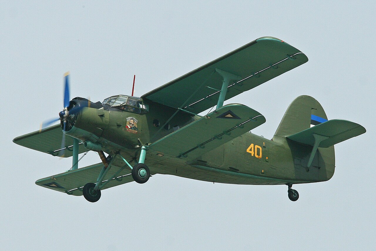 antonov-an-2-biplane-in-flight
