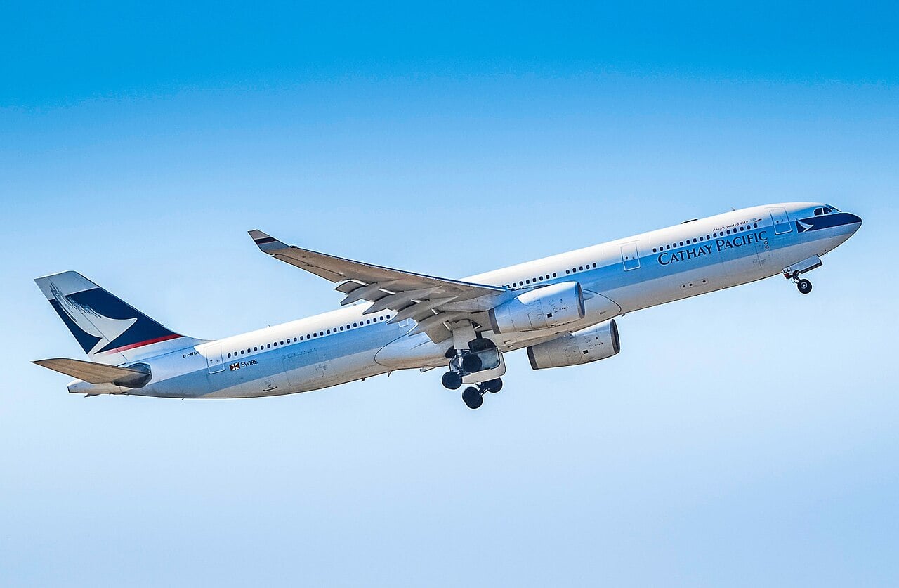 cathay-pacific-a330-300-b-hll-accident-aircraft