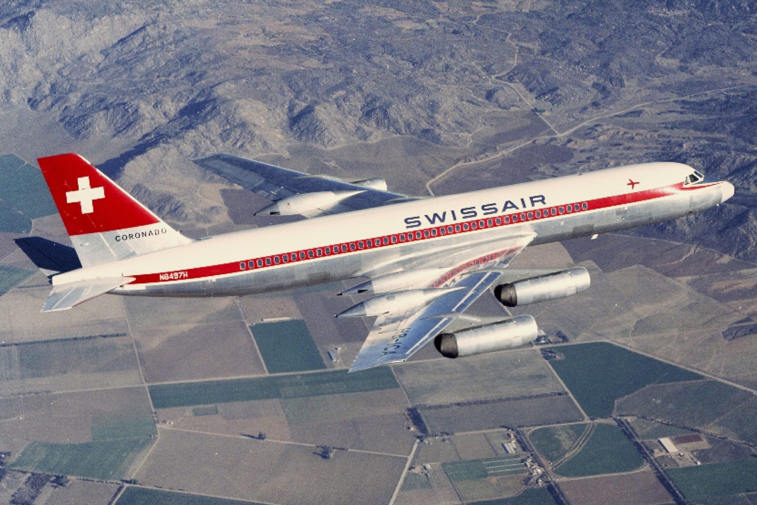 Swissair Convair 990 in volo