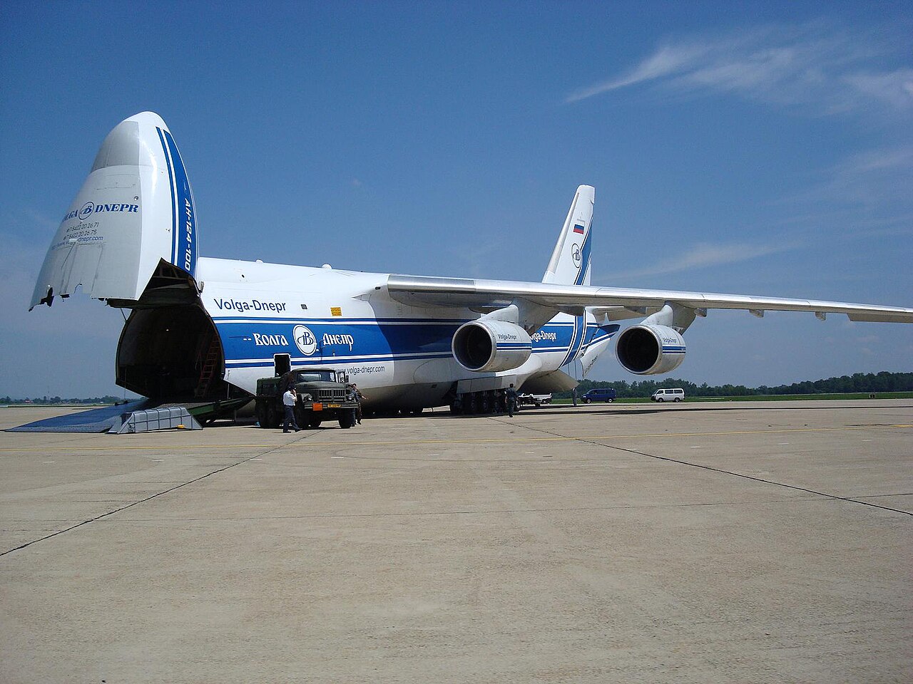 Un avión de carga sin tripulación