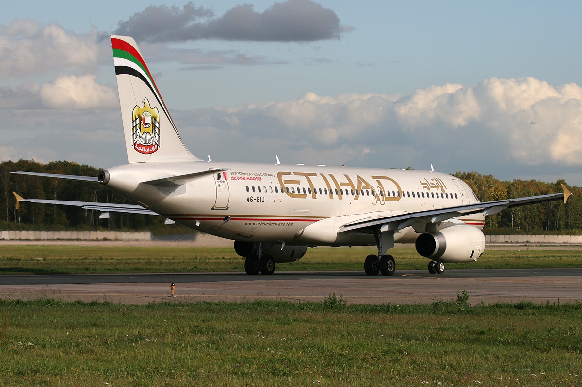 Etihad Airways Airbus A320
