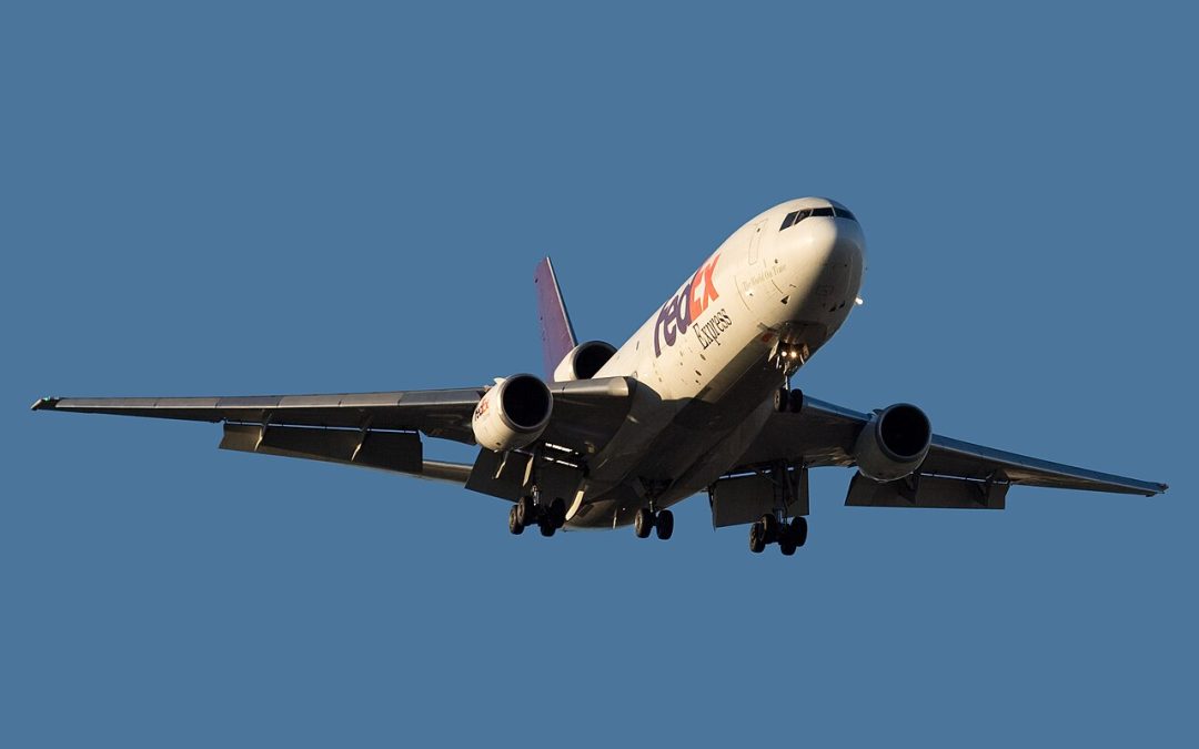 The FedEx Crew Who Rolled a DC-10 to Survive