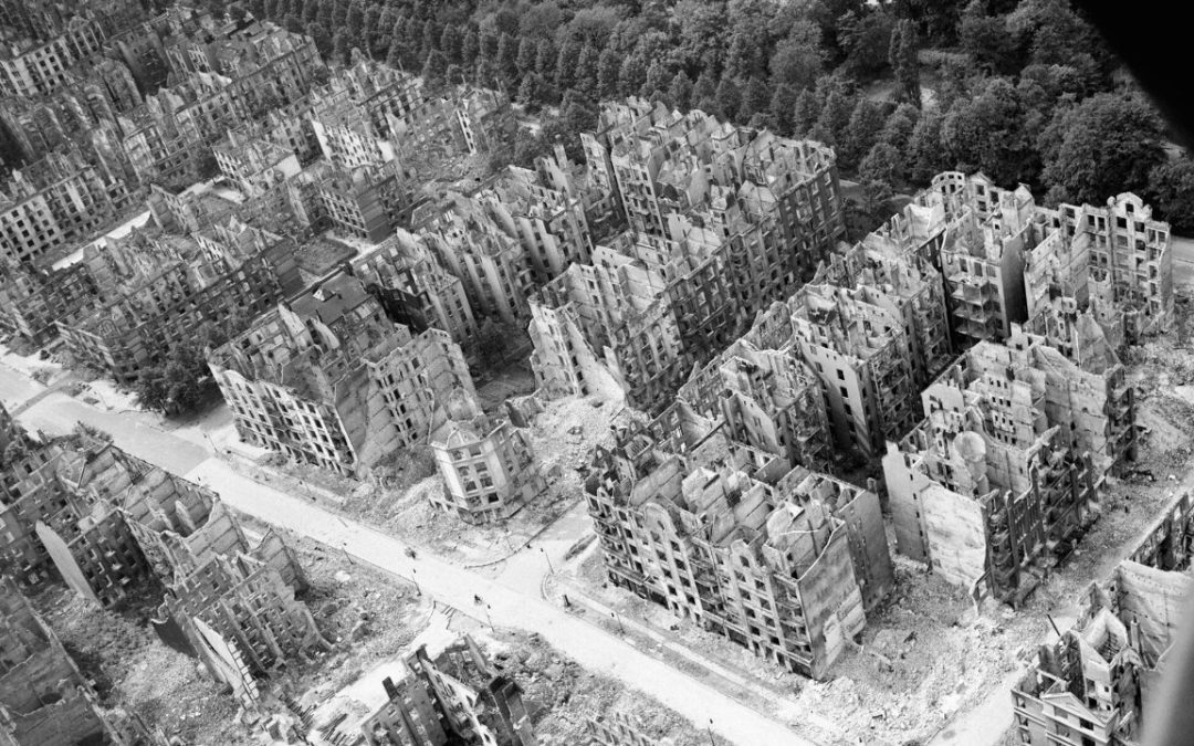 Feuersturm: Hamburg, Dresden und der Wirbelwind