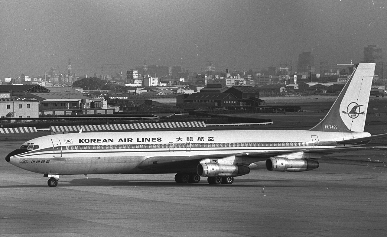 KAL Boeing 707 HL7429 Korean Air Lines Boeing 707 HL7429, the KAL 902 aircraft