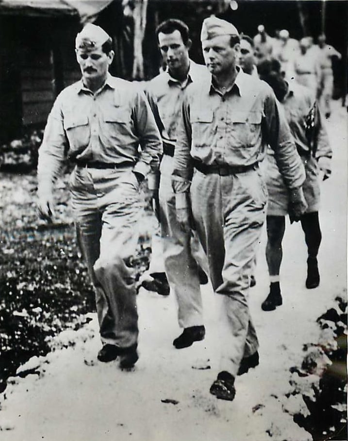 Lindbergh avec les as des Marines