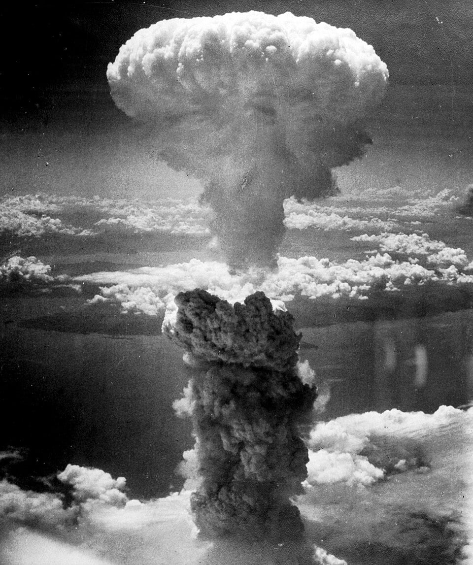 Die Atompilzwolke über Nagasaki, 9. August 1945